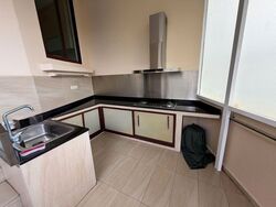 Phillips Avenue (D19), Semi-Detached #580217221
